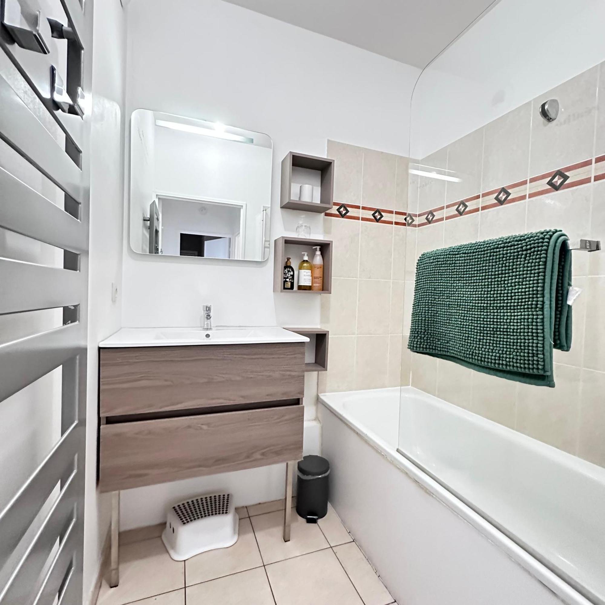 Cosy Apartment Carré Elysée Serris Exterior foto